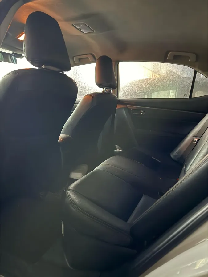 2019 Toyota Corolla Hybird E+ 1.8L 99HP L4 E-CVT PHEV 10.5KWH,autocango,china used car exporter,china ev exporter,chinese used car exporter,chinese used ev exporter