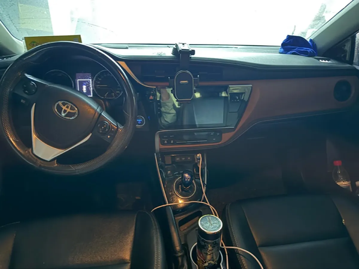 2019 Toyota Corolla Hybird E+ 1.8L 99HP L4 E-CVT PHEV 10.5KWH,autocango,china used car exporter,china ev exporter,chinese used car exporter,chinese used ev exporter