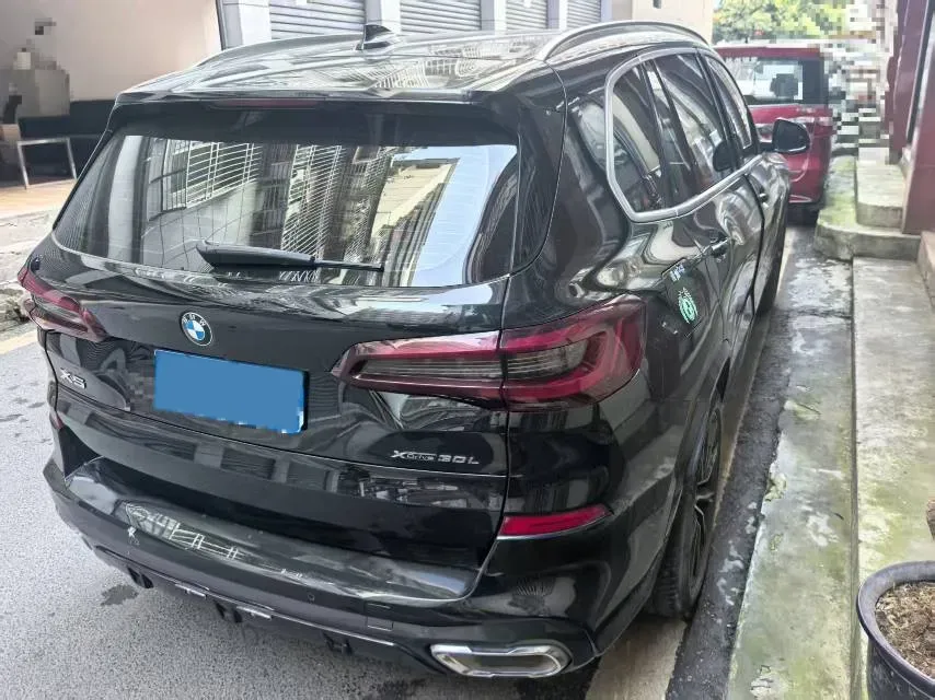 2022 BMW X5 2.0T 245HP L4 8AT,autocango,china used car exporter,china ev exporter,chinese used car exporter,chinese used ev exporter