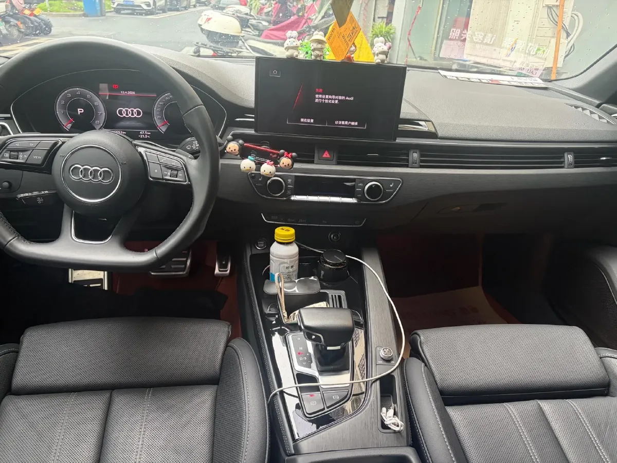 2023 Audi A4L 2.0T 190HP L4 7DCT,autocango,china used car exporter,china ev exporter,chinese used car exporter,chinese used ev exporter
