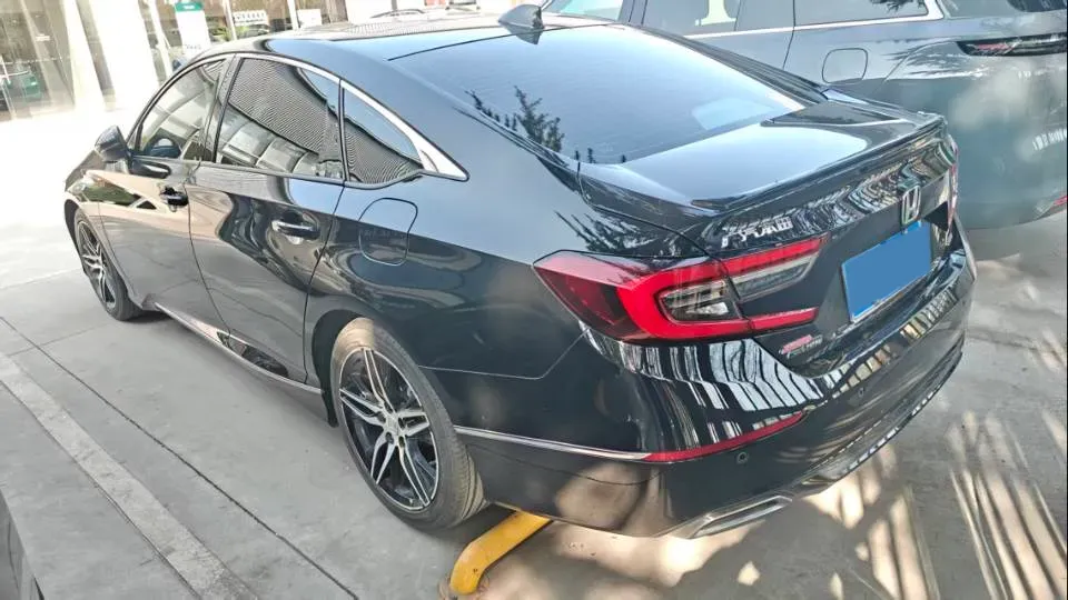 2022 Honda Accord 1.5T 194HP L4 CVT,autocango,china used car exporter,china ev exporter,chinese used car exporter,chinese used ev exporter