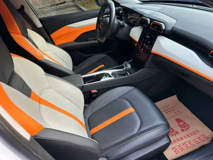 2023 DongFeng Aeolus YiXuan 1.5L 125HP L4 6DCT,autocango,china used car exporter,china ev exporter,chinese used car exporter,chinese used ev exporter