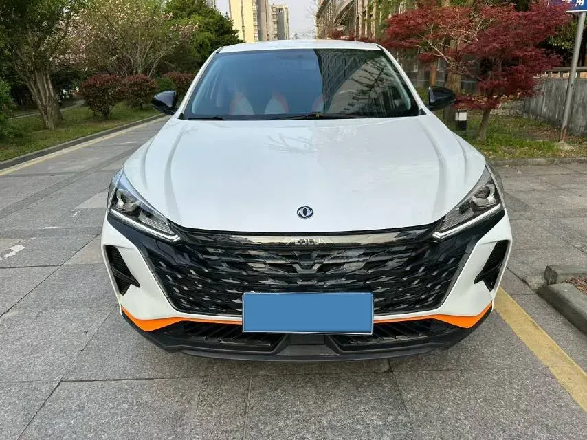 2023 DongFeng Aeolus YiXuan 1.5L 125HP L4 6DCT,autocango,china used car exporter,china ev exporter,chinese used car exporter,chinese used ev exporter
