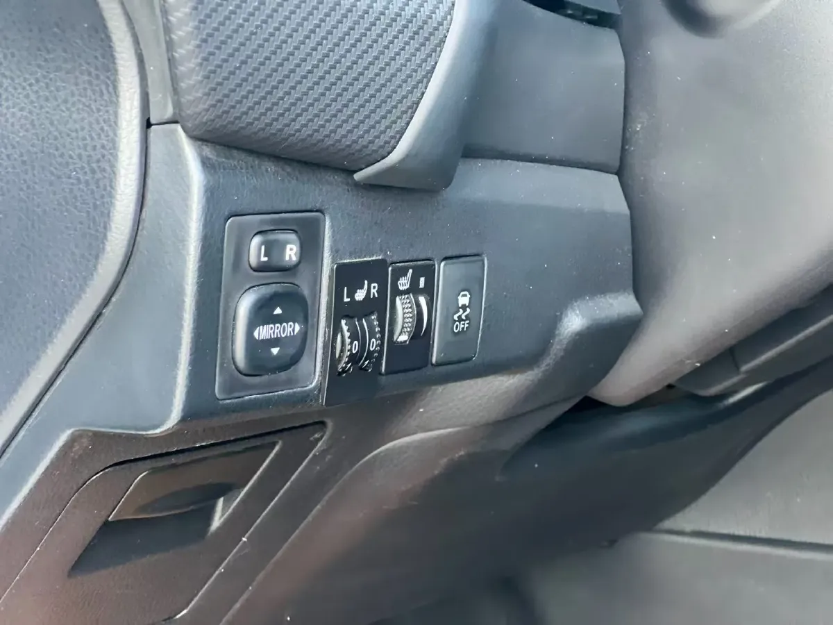 2017 Toyota Levin 1.8L 140HP L4 CVT,autocango,china used car exporter,china ev exporter,chinese used car exporter,chinese used ev exporter