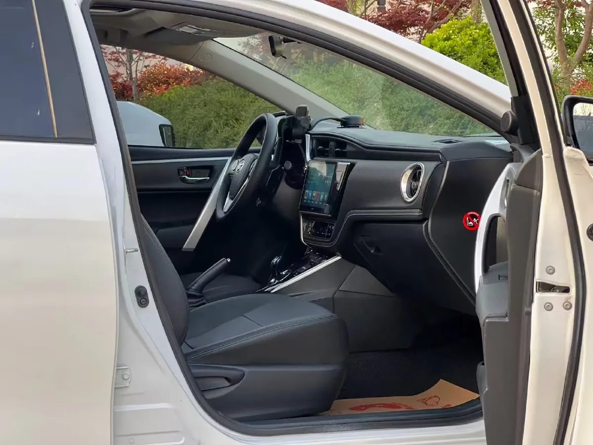 2017 Toyota Levin 1.8L 140HP L4 CVT,autocango,china used car exporter,china ev exporter,chinese used car exporter,chinese used ev exporter