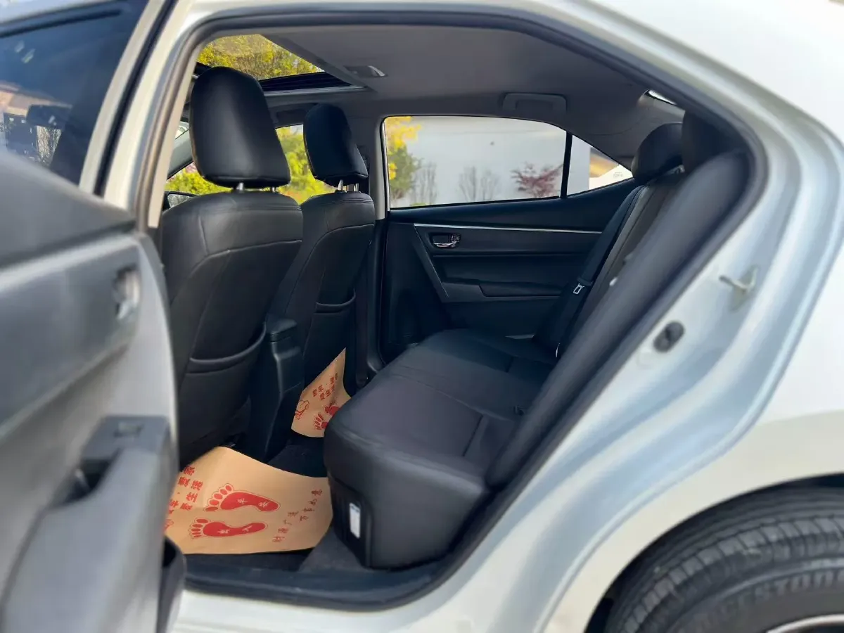 2017 Toyota Levin 1.8L 140HP L4 CVT,autocango,china used car exporter,china ev exporter,chinese used car exporter,chinese used ev exporter