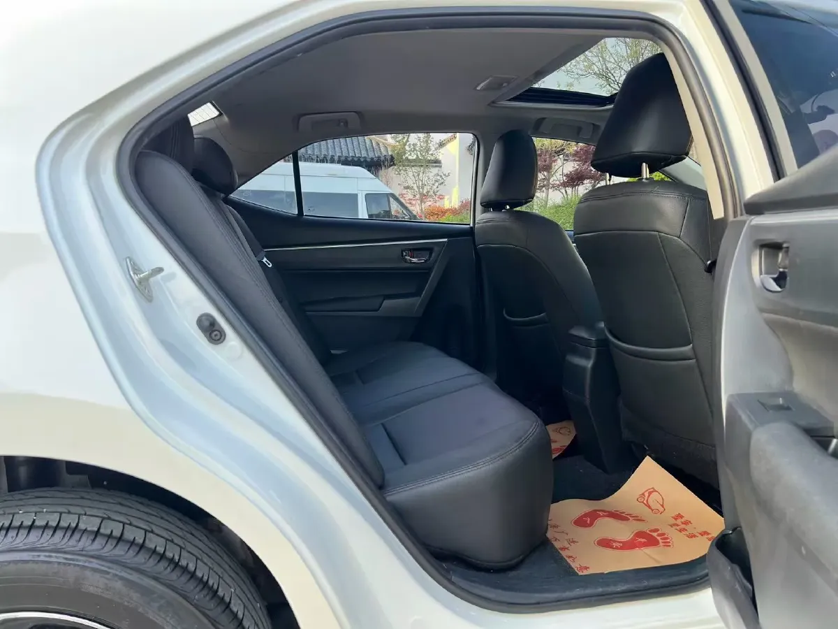 2017 Toyota Levin 1.8L 140HP L4 CVT,autocango,china used car exporter,china ev exporter,chinese used car exporter,chinese used ev exporter