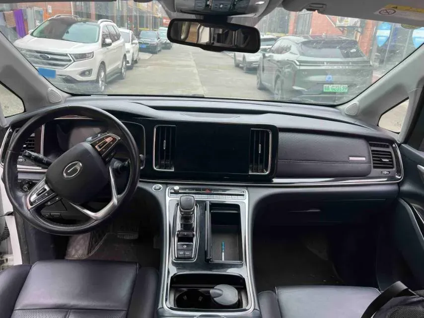 2021 GAC Trumpchi M8 2.0T 252HP L4 8AT,autocango,china used car exporter,china ev exporter,chinese used car exporter,chinese used ev exporter