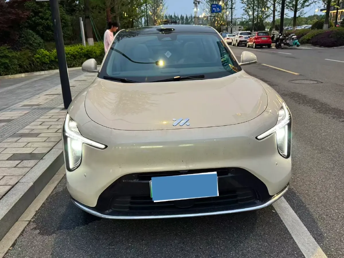 2026 IM LS6 REEV 155HP REEV,autocango,china used car exporter,china ev exporter,chinese used car exporter,chinese used ev exporter