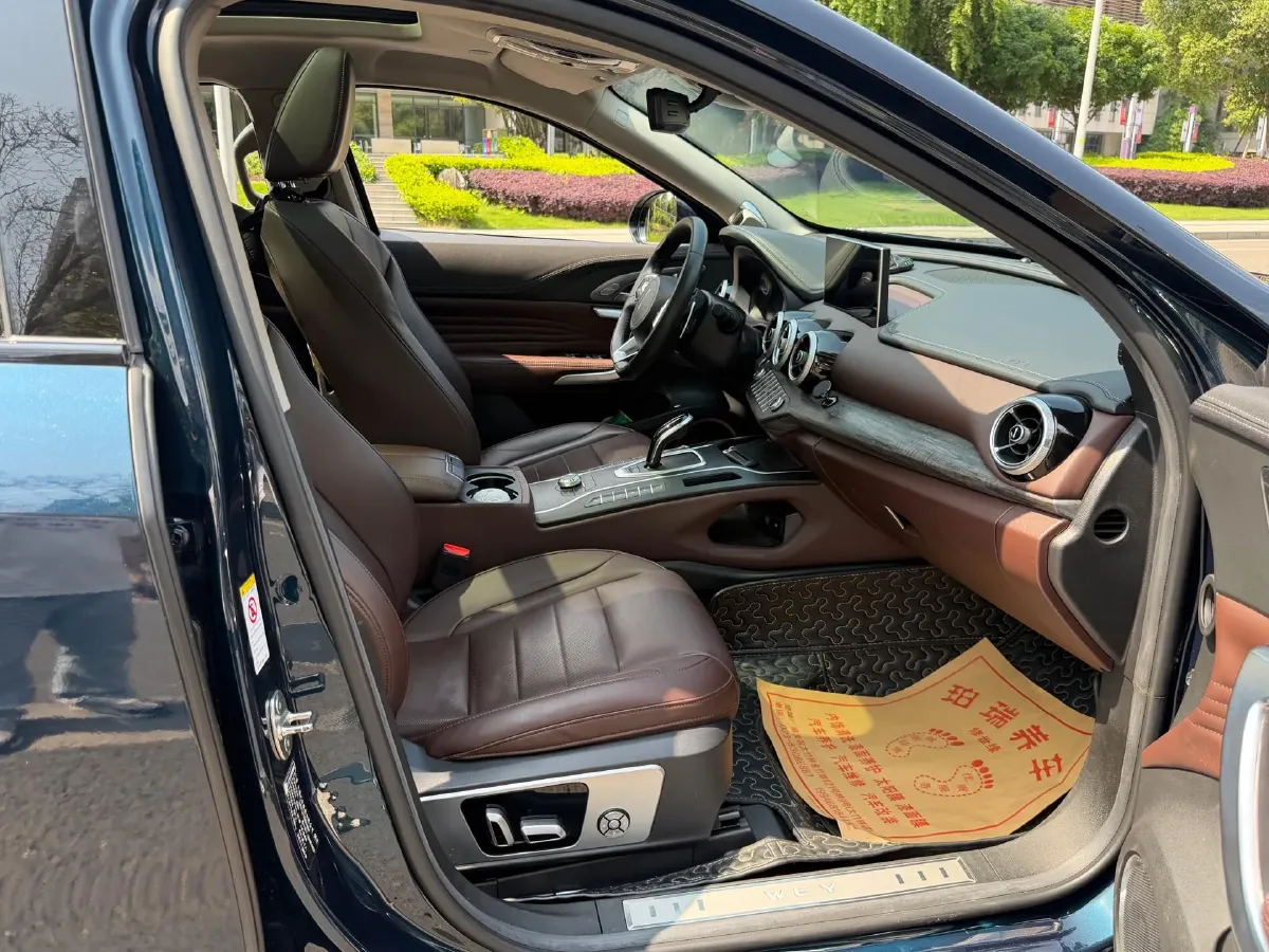 2020 WEY VV7 GT 2.0T 227HP L4 7DCT,autocango,china used car exporter,china ev exporter,chinese used car exporter,chinese used ev exporter