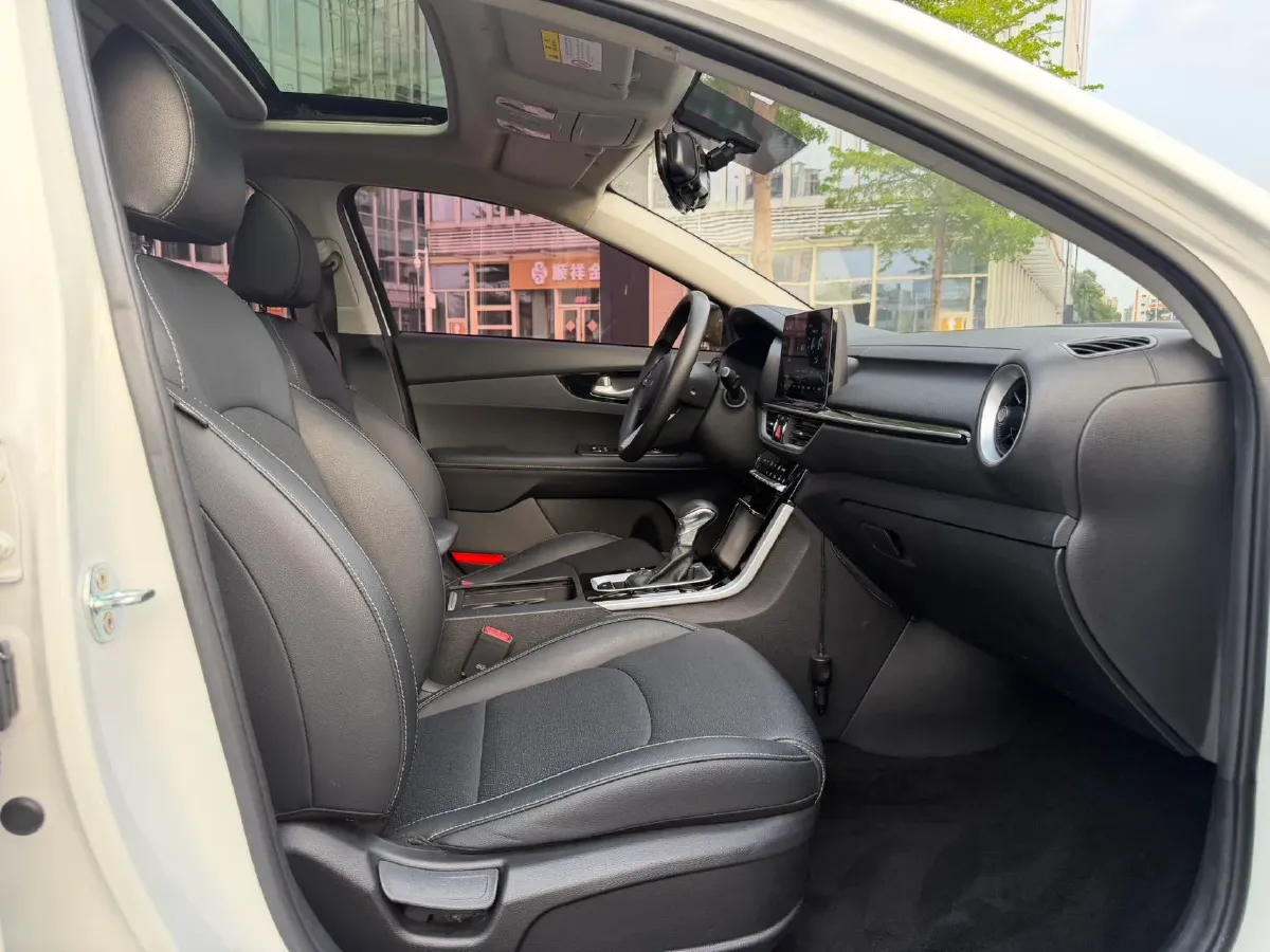 2021 Kia K3 1.5L 115HP L4 CVT,autocango,china used car exporter,china ev exporter,chinese used car exporter,chinese used ev exporter