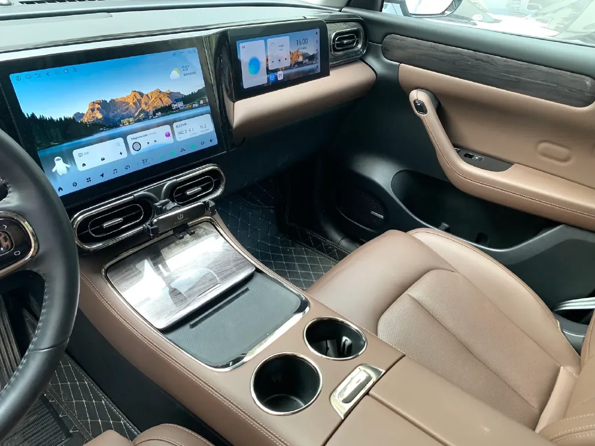 2023 Leapmotor C11 1.2T 131HP L3 REEV 43.74KWH,autocango,china used car exporter,china ev exporter,chinese used car exporter,chinese used ev exporter