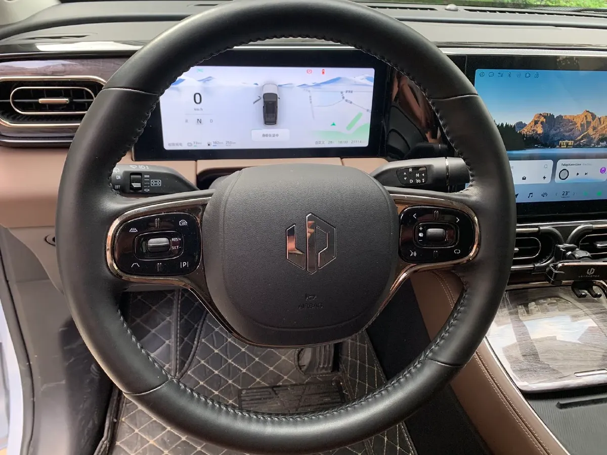 2023 Leapmotor C11 1.2T 131HP L3 REEV 43.74KWH,autocango,china used car exporter,china ev exporter,chinese used car exporter,chinese used ev exporter