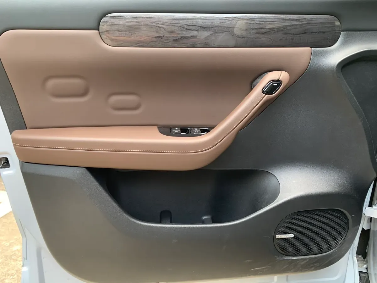 2023 Leapmotor C11 1.2T 131HP L3 REEV 43.74KWH,autocango,china used car exporter,china ev exporter,chinese used car exporter,chinese used ev exporter