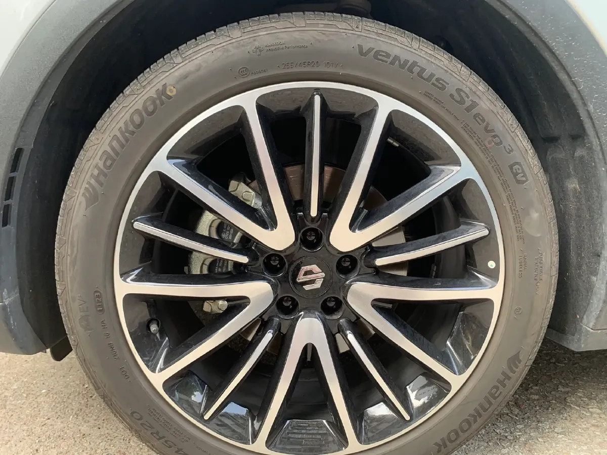 2023 Leapmotor C11 1.2T 131HP L3 REEV 43.74KWH,autocango,china used car exporter,china ev exporter,chinese used car exporter,chinese used ev exporter