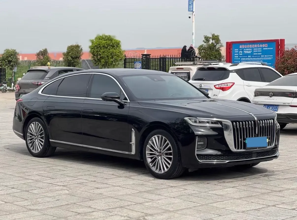 2020 HongQi H9 2.0T 252HP L4 7DCT,autocango,china used car exporter,china ev exporter,chinese used car exporter,chinese used ev exporter