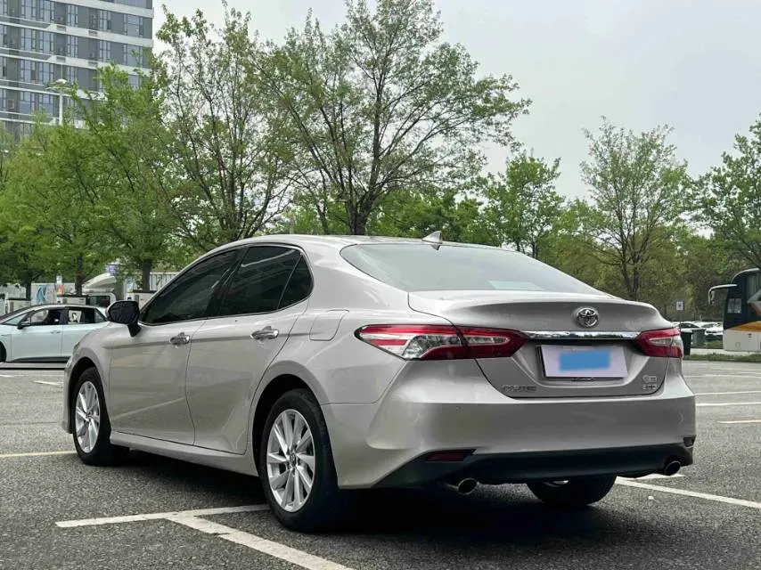 2021 Toyota Camry 2.0L 178HP L4 CVT,autocango,china used car exporter,china ev exporter,chinese used car exporter,chinese used ev exporter
