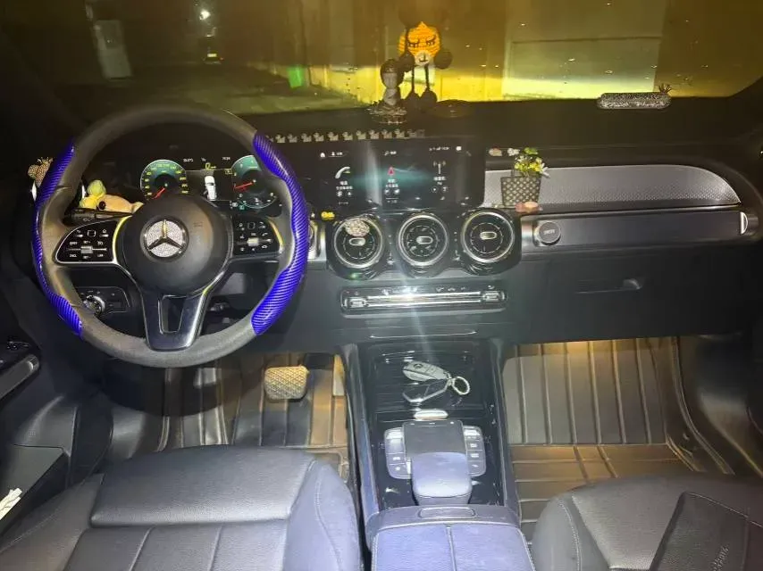 2022 Mercedes-Benz GLB Class 1.3T 163HP L4 7DCT,autocango,china used car exporter,china ev exporter,chinese used car exporter,chinese used ev exporter