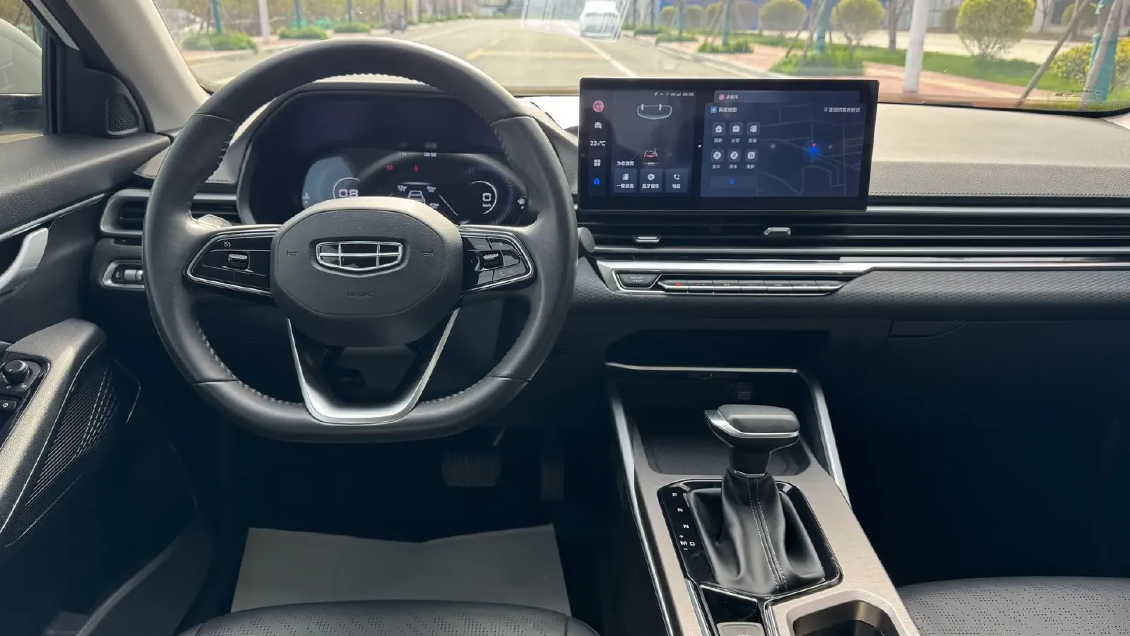 2023 Geely Emgrand 1.5L 127HP L4 CVT,autocango,china used car exporter,china ev exporter,chinese used car exporter,chinese used ev exporter