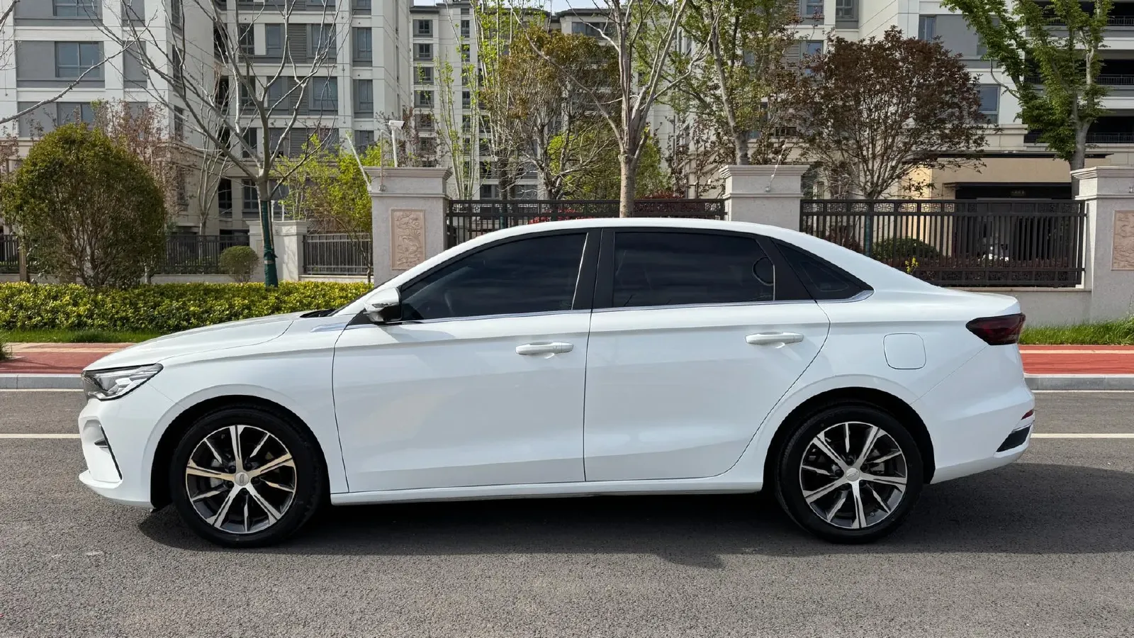 2023 Geely Emgrand 1.5L 127HP L4 CVT,autocango,china used car exporter,china ev exporter,chinese used car exporter,chinese used ev exporter
