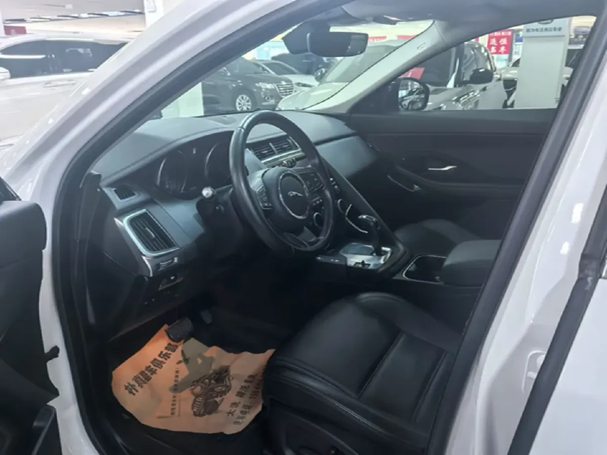 2018 Mercedes-Benz C Class 1.6T 156HP L4 9AT,autocango,china used car exporter,china ev exporter,chinese used car exporter,chinese used ev exporter