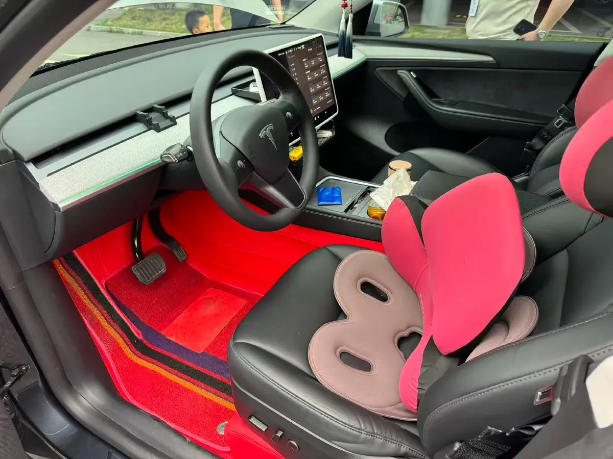 2024 Tesla Model Y BEV 78.4KWH,autocango,china used car exporter,china ev exporter,chinese used car exporter,chinese used ev exporter