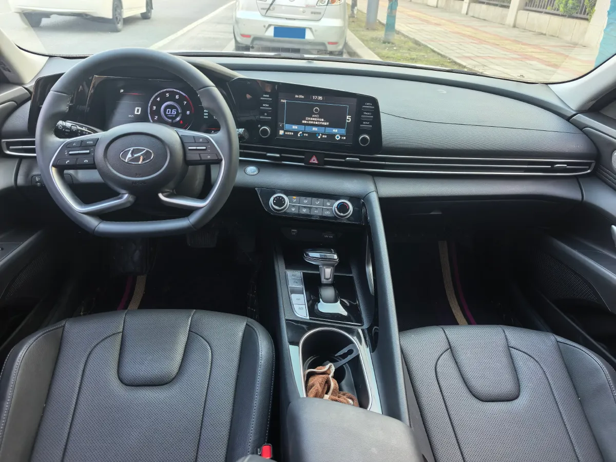 2023 Hyundai Elantra 1.5L 115HP L4 CVT,autocango,china used car exporter,china ev exporter,chinese used car exporter,chinese used ev exporter