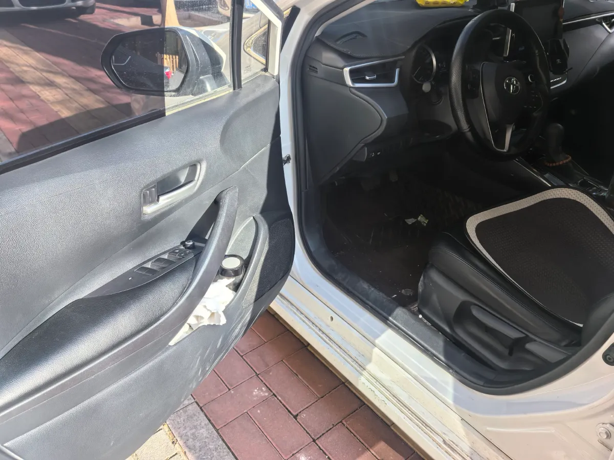 2021 Toyota Corolla 1.2T 116HP L4 CVT,autocango,china used car exporter,china ev exporter,chinese used car exporter,chinese used ev exporter