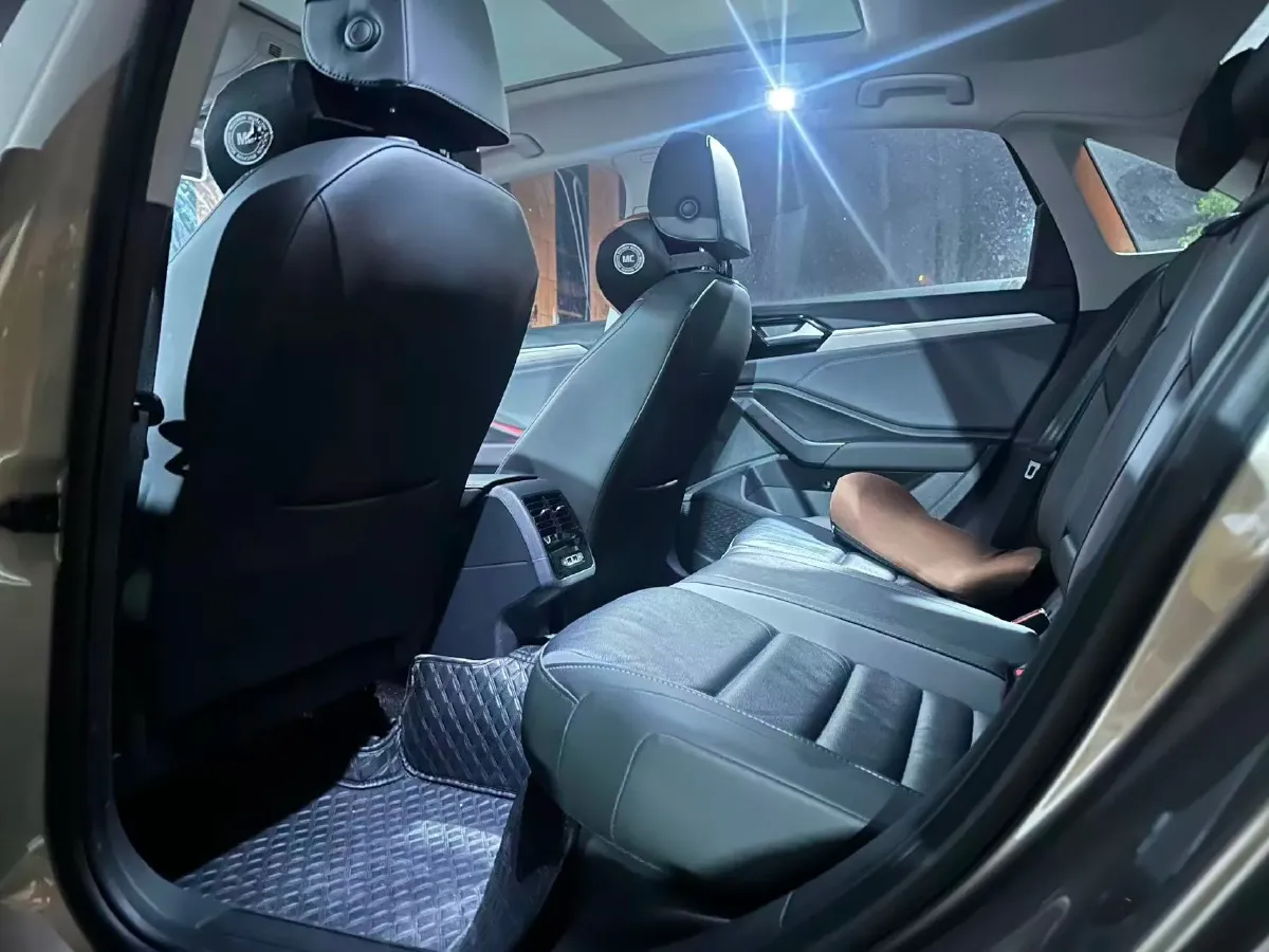 2021 Volkswagen Sagitar 1.4T 150HP L4 7DCT,autocango,china used car exporter,china ev exporter,chinese used car exporter,chinese used ev exporter