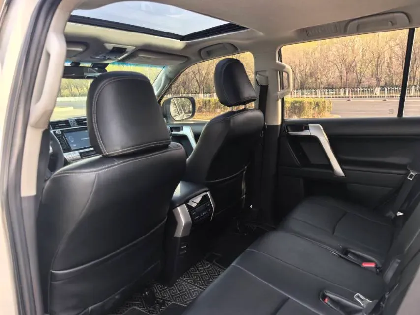 2019 Toyota Land Cruiser Prado 3.5L 280HP V6 6AT,autocango,china used car exporter,china ev exporter,chinese used car exporter,chinese used ev exporter