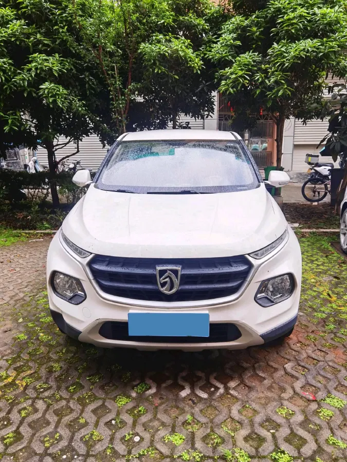 2019 BaoJun 510 1.5L 112HP L4 6MT,autocango,china used car exporter,china ev exporter,chinese used car exporter,chinese used ev exporter