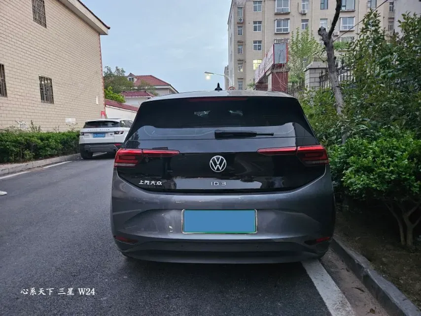 2023 Volkswagen ID.3 BEV 52.8KWH,autocango,china used car exporter,china ev exporter,chinese used car exporter,chinese used ev exporter