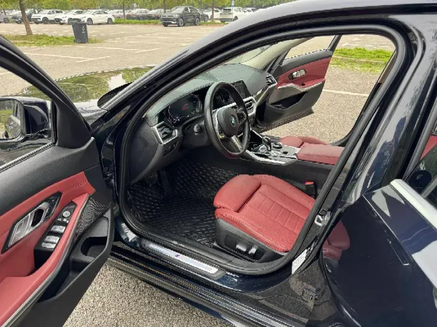 2021 BMW 3 Series 2.0T 156HP L4 8AT,autocango,china used car exporter,china ev exporter,chinese used car exporter,chinese used ev exporter