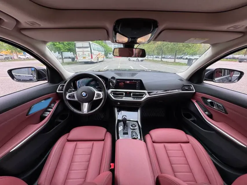 2021 BMW 3 Series 2.0T 156HP L4 8AT,autocango,china used car exporter,china ev exporter,chinese used car exporter,chinese used ev exporter