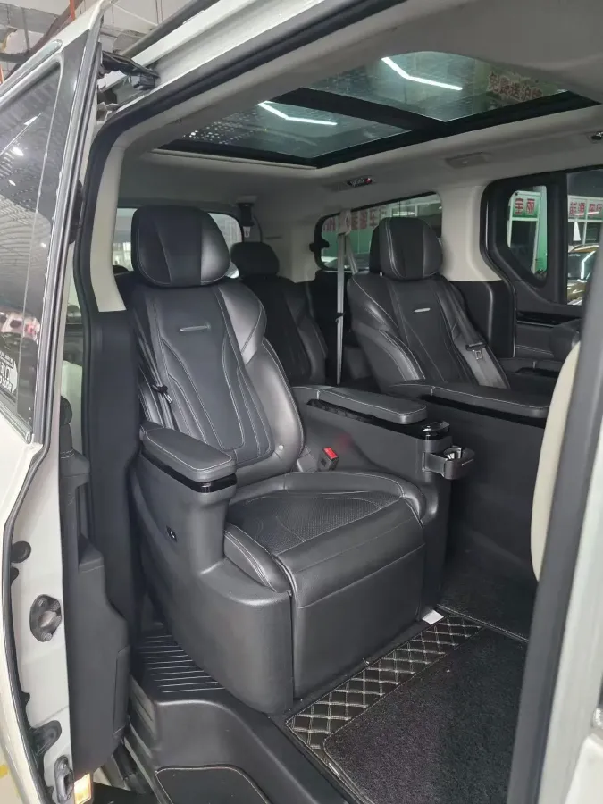 2021 MAXUS G20 2.0T 224HP L4 8AT,autocango,china used car exporter,china ev exporter,chinese used car exporter,chinese used ev exporter