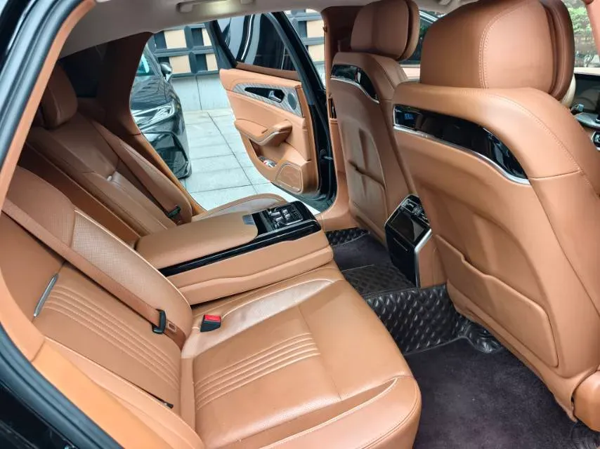 2020 HongQi H9 2.0T 252HP L4 7DCT,autocango,china used car exporter,china ev exporter,chinese used car exporter,chinese used ev exporter