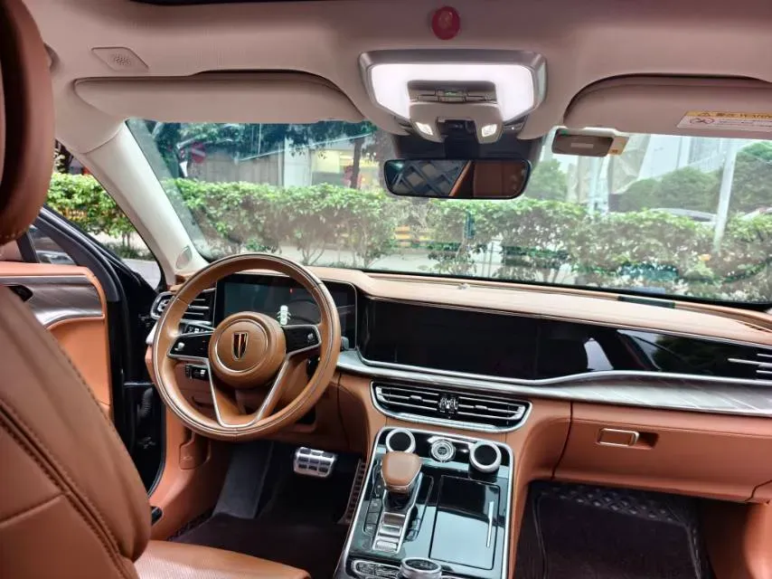 2020 HongQi H9 2.0T 252HP L4 7DCT,autocango,china used car exporter,china ev exporter,chinese used car exporter,chinese used ev exporter