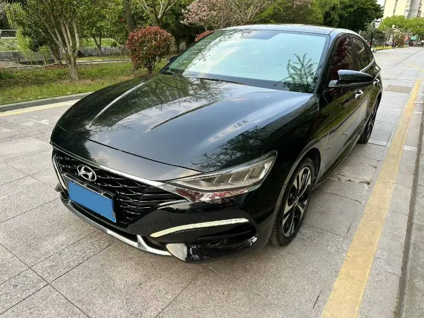 2021 Hyundai La Festa 1.6T 204HP L4 7DCT,autocango,china used car exporter,china ev exporter,chinese used car exporter,chinese used ev exporter