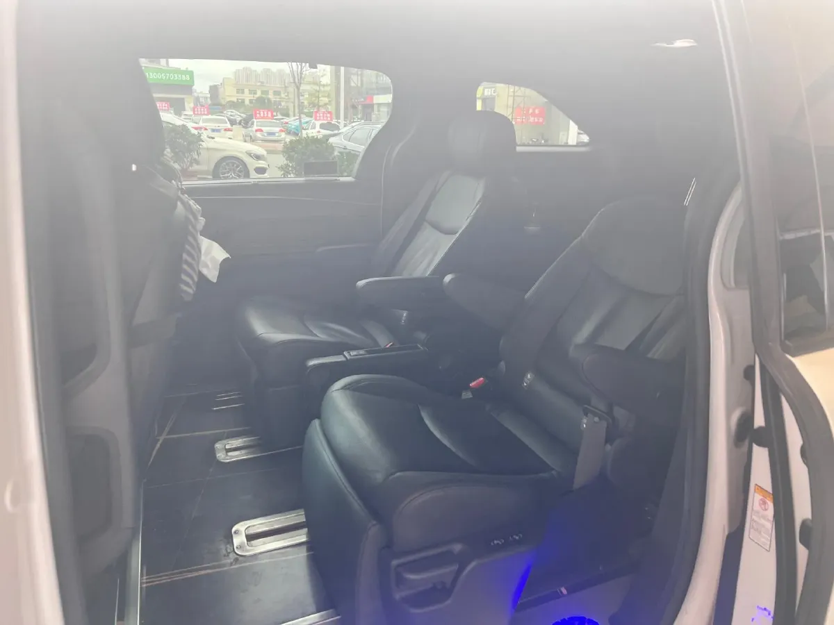 2021 Toyota Sienna 2.5L 192HP L4 E-CVT Hybrid,autocango,china used car exporter,china ev exporter,chinese used car exporter,chinese used ev exporter
