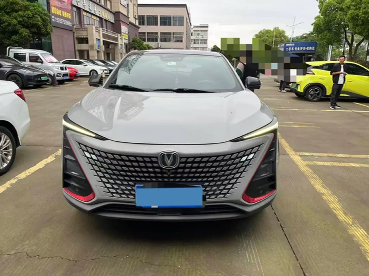 2020 ChangAn UNI-T 1.5T 180HP L4 7DCT,autocango,china used car exporter,china ev exporter,chinese used car exporter,chinese used ev exporter