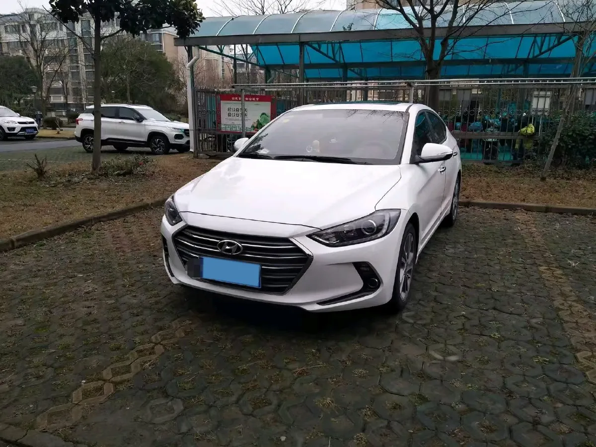 2016 Hyundai Elantra 1.6L 130HP L4 6AT,autocango,china used car exporter,china ev exporter,chinese used car exporter,chinese used ev exporter