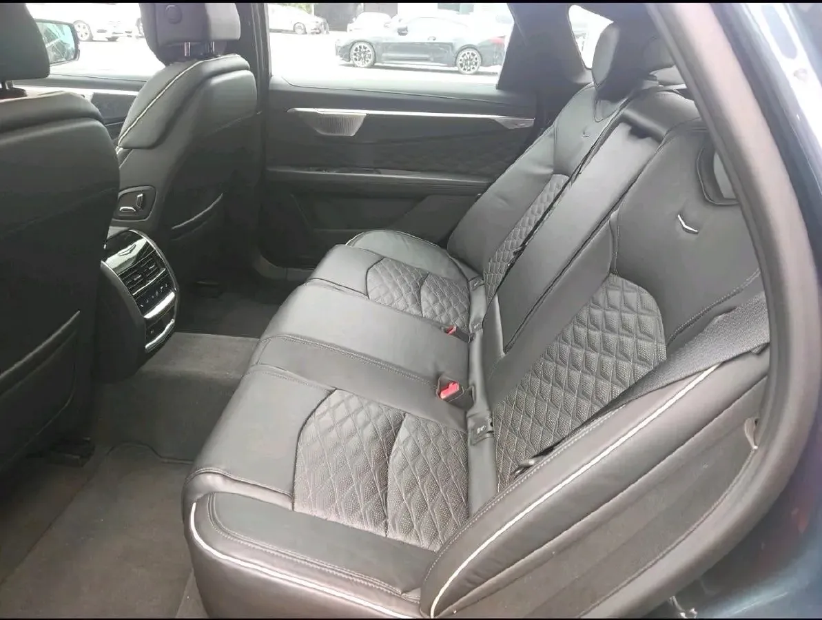 2023 Cadillac CT6 2.0T 237HP L4 10AT,autocango,china used car exporter,china ev exporter,chinese used car exporter,chinese used ev exporter