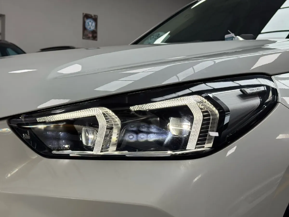 2024 BMW X1 1.5T 156HP L3 7DCT,autocango,china used car exporter,china ev exporter,chinese used car exporter,chinese used ev exporter