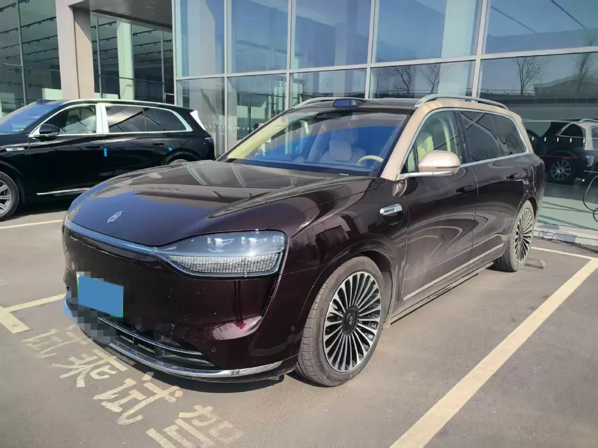 2025 AITO AITO M9 REEV 160HP REEV 52KWH,autocango,china used car exporter,china ev exporter,chinese used car exporter,chinese used ev exporter