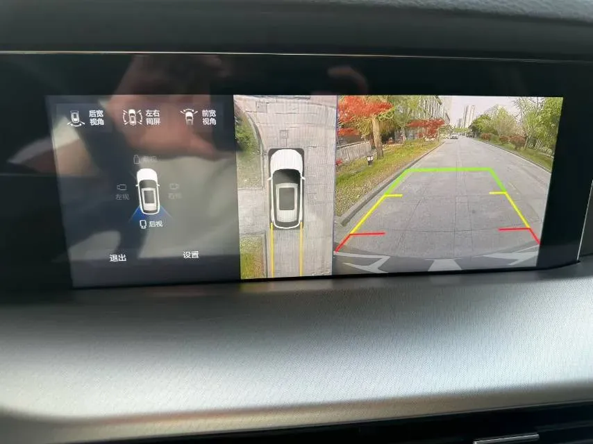 2023 Bestune T77 1.5T 169HP L4 7DCT,autocango,china used car exporter,china ev exporter,chinese used car exporter,chinese used ev exporter