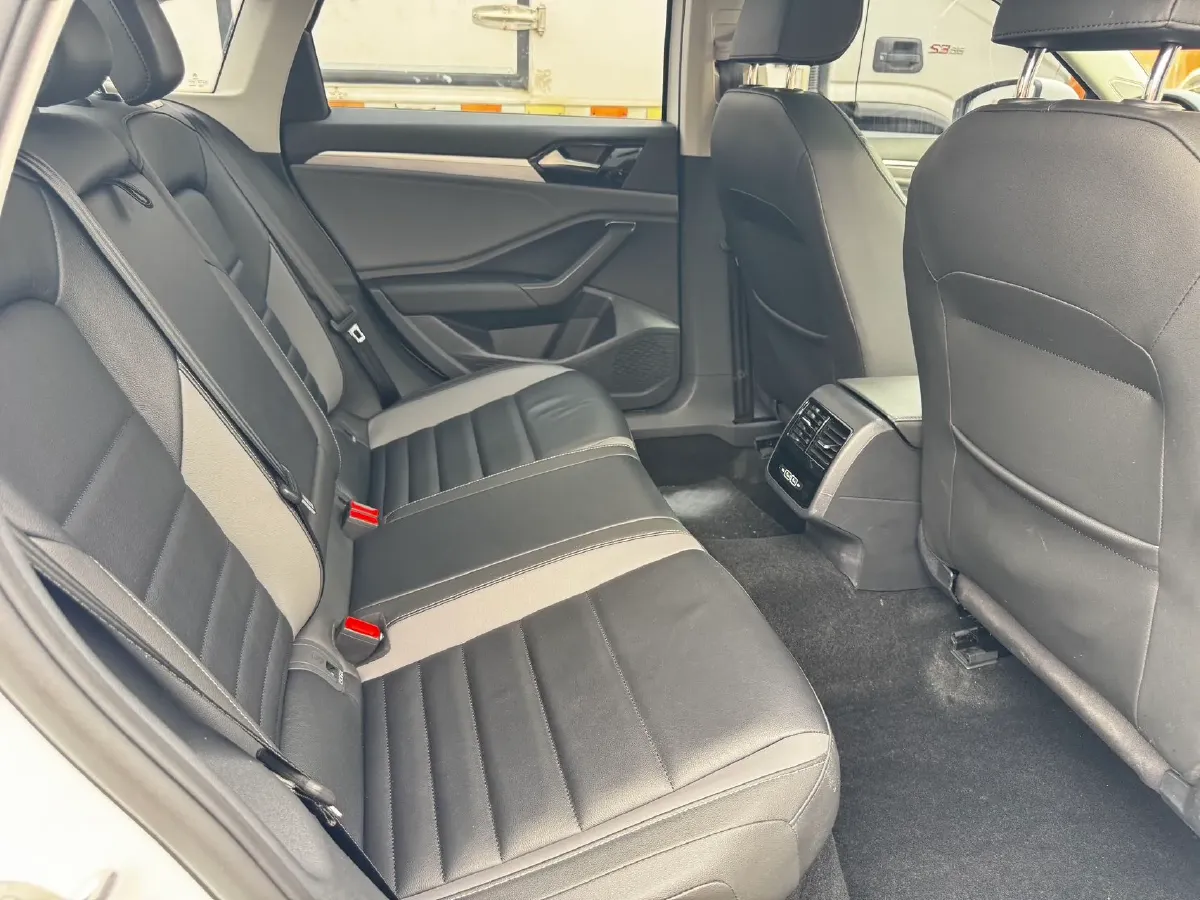 2019 Volkswagen Tharu 1.4T 150HP L4 7DCT,autocango,china used car exporter,china ev exporter,chinese used car exporter,chinese used ev exporter