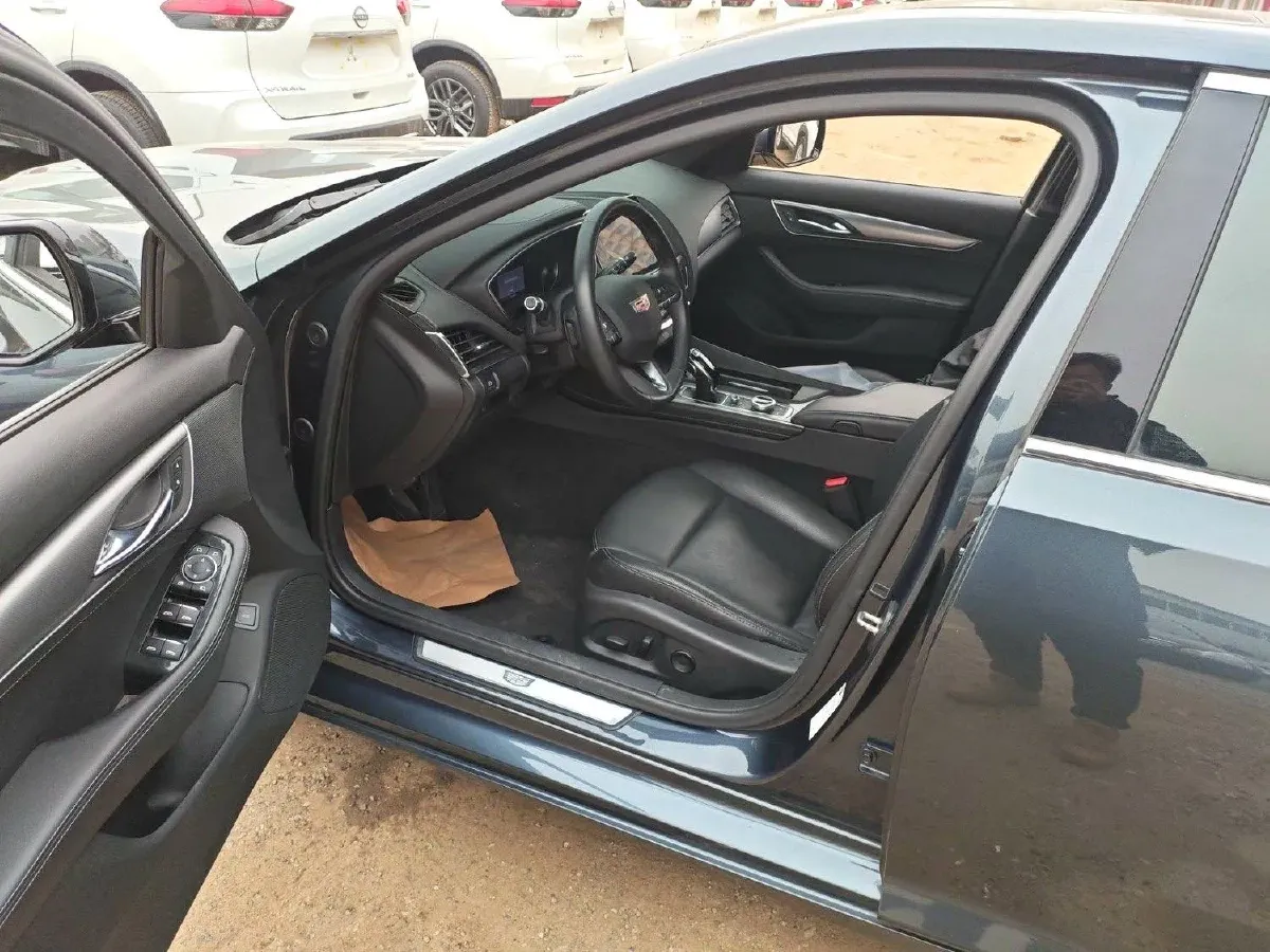 2022 Cadillac CT5 2.0T 237HP L4 10AT,autocango,china used car exporter,china ev exporter,chinese used car exporter,chinese used ev exporter