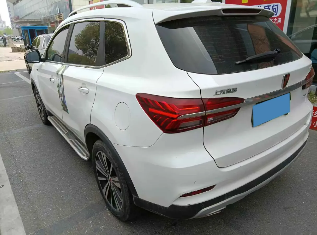 2020 Roewe i6 1.5T 169HP L4 7DCT,autocango,china used car exporter,china ev exporter,chinese used car exporter,chinese used ev exporter