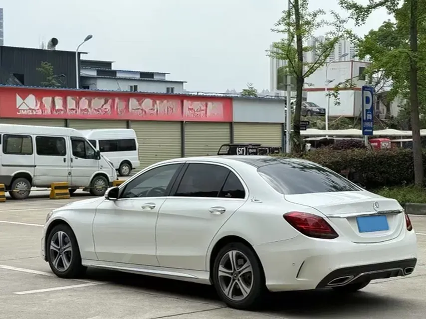 2020 Mercedes-Benz C Class 1.5T 184HP L4 9AT,autocango,china used car exporter,china ev exporter,chinese used car exporter,chinese used ev exporter