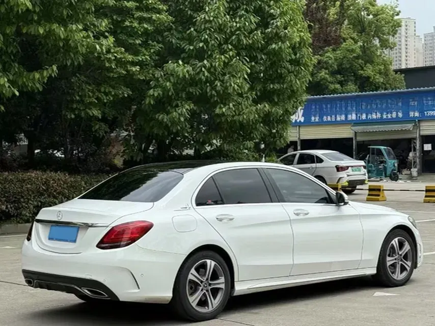 2020 Mercedes-Benz C Class 1.5T 184HP L4 9AT,autocango,china used car exporter,china ev exporter,chinese used car exporter,chinese used ev exporter